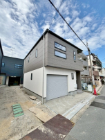 希少…ガレージ付戸建て