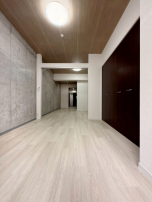 コンクリ壁はアクセント