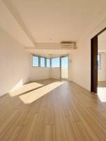 検索結果：眺望が良すぎて明るいリビング