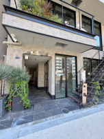 新着物件:谷六駅前・路面店